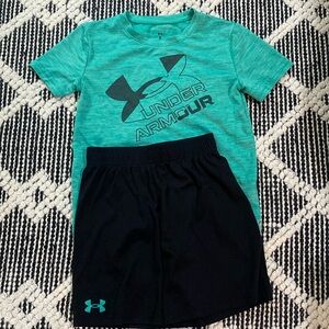 Under Armour matching sports set